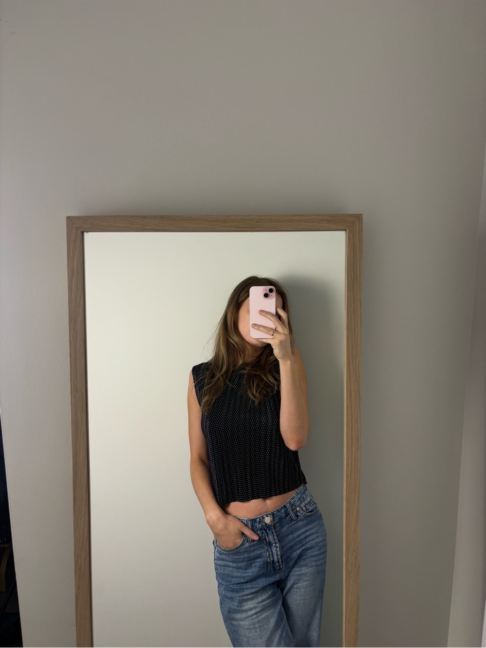 White & navy polka dot tank top / blouse